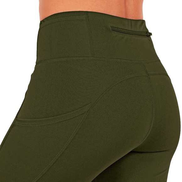 Capri yoga leggings side,key and back pockets - Picture 4 of 4